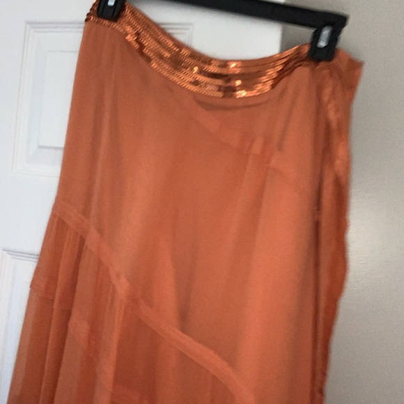 Fun skirt - Picture 5 of 7